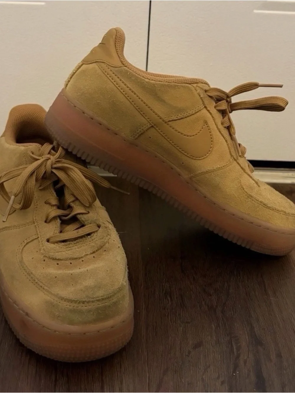 Nike Men's Low-Top Suede Sneakers in Wheat